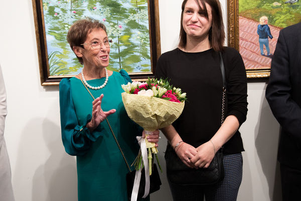 Мольберт арт-галерея